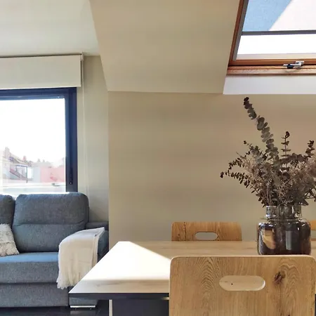 Desconectaengalicia Atico La Perla, Piscina Y Pista Tenis アパート サンシェンショ