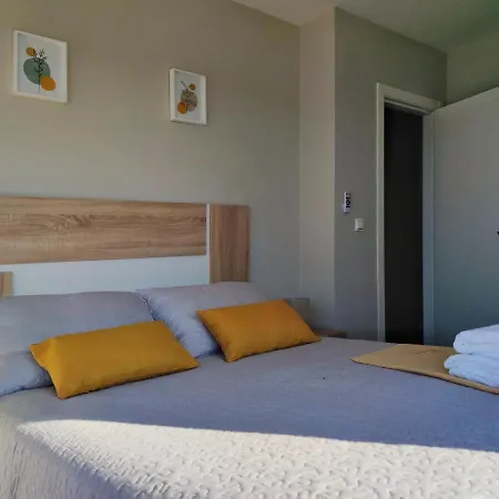Desconectaengalicia Atico La Perla, Piscina Y Pista Tenis Daire Sanxenxo