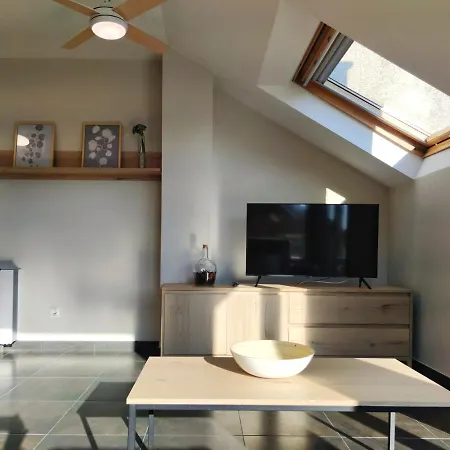 アパート Desconectaengalicia Atico La Perla, Piscina Y Pista Tenis