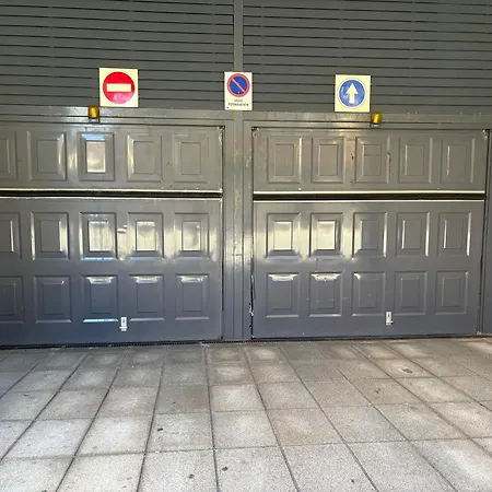 Desconectaengalicia Atico La Perla, Piscina Y Pista Tenis アパート サンシェンショ