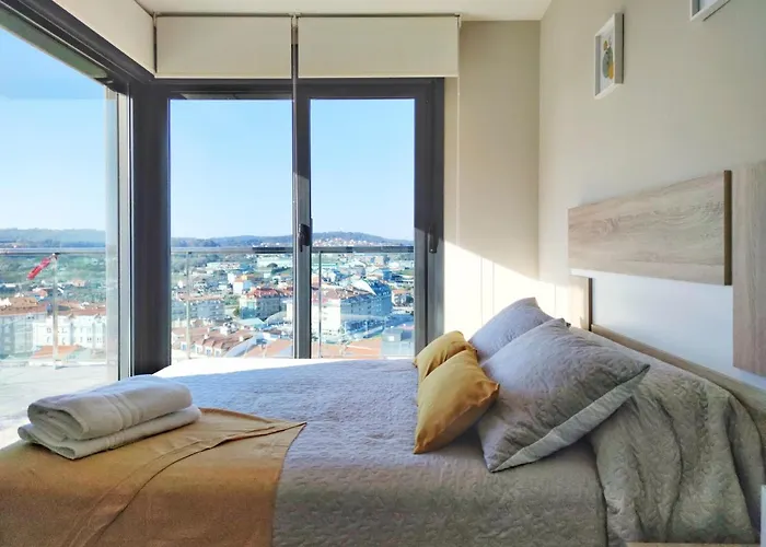 Desconectaengalicia Atico La Perla, Piscina Y Pista Tenis Διαμέρισμα